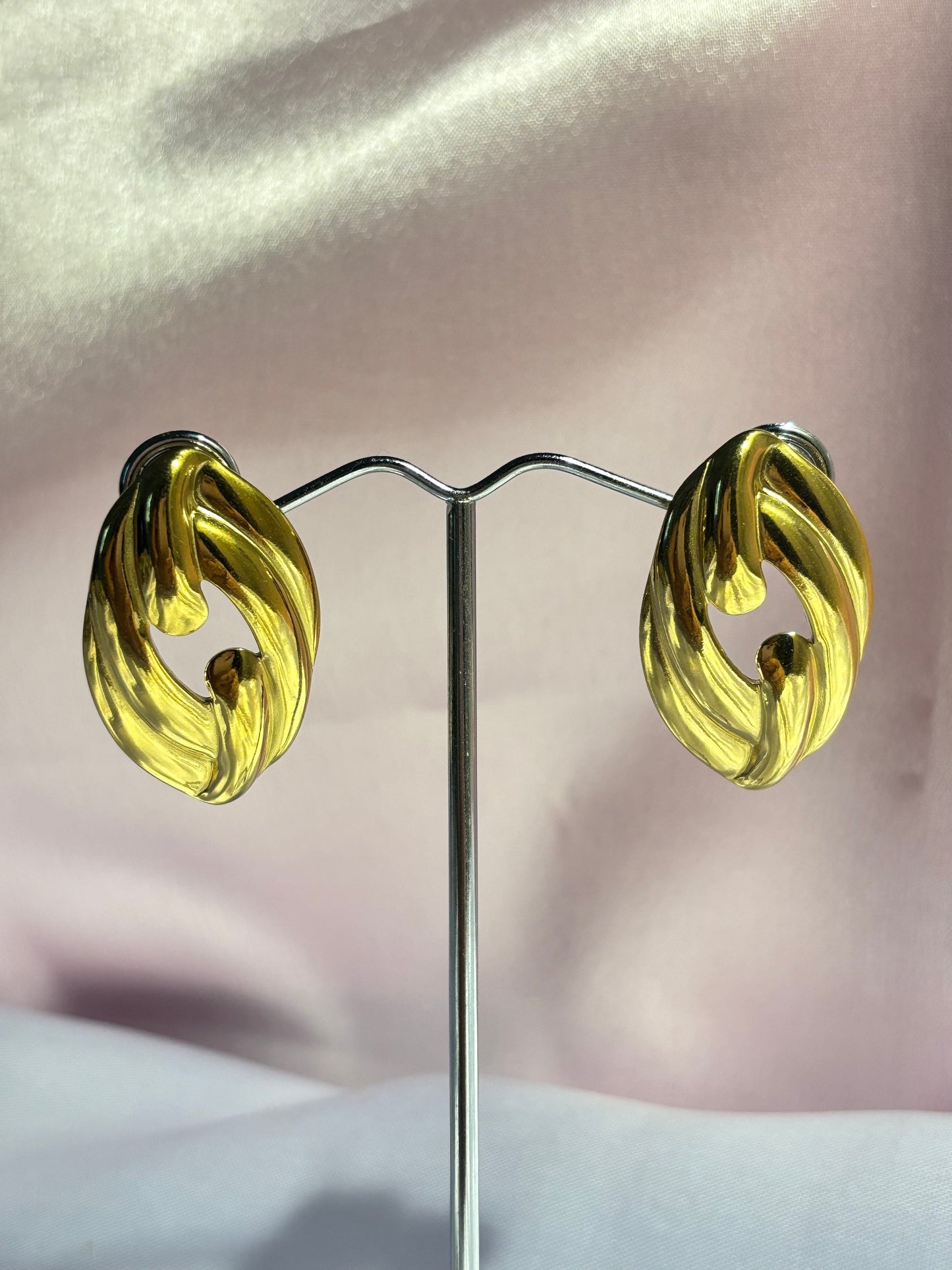 The Maya Helena Twisted Knot Studs