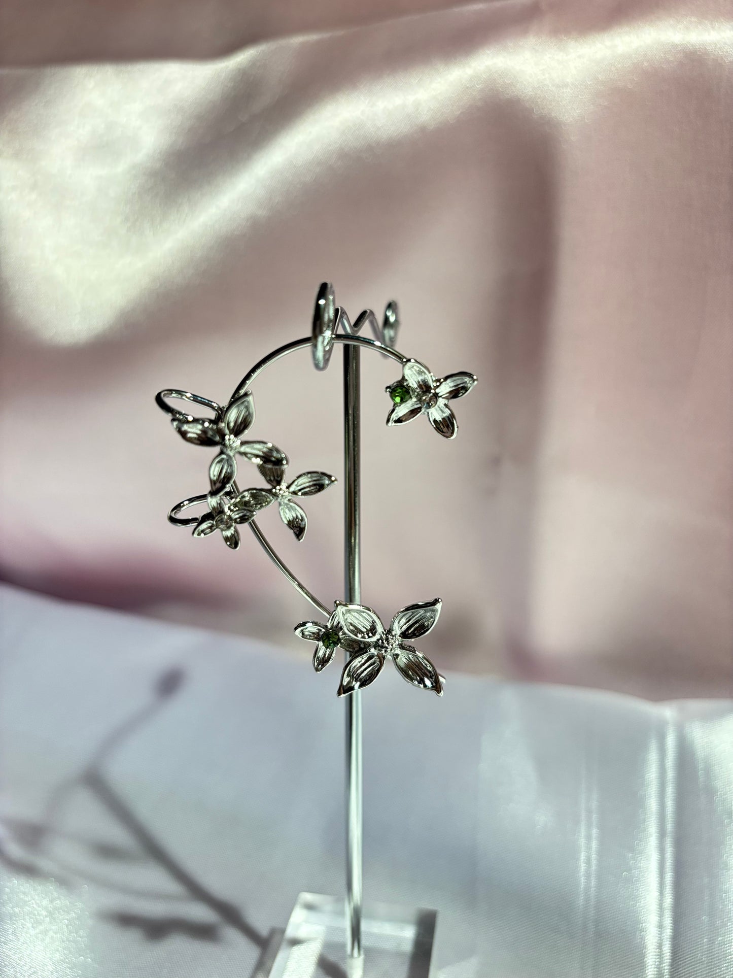 The Maya Blossom Non-Pierced Ear Crawler