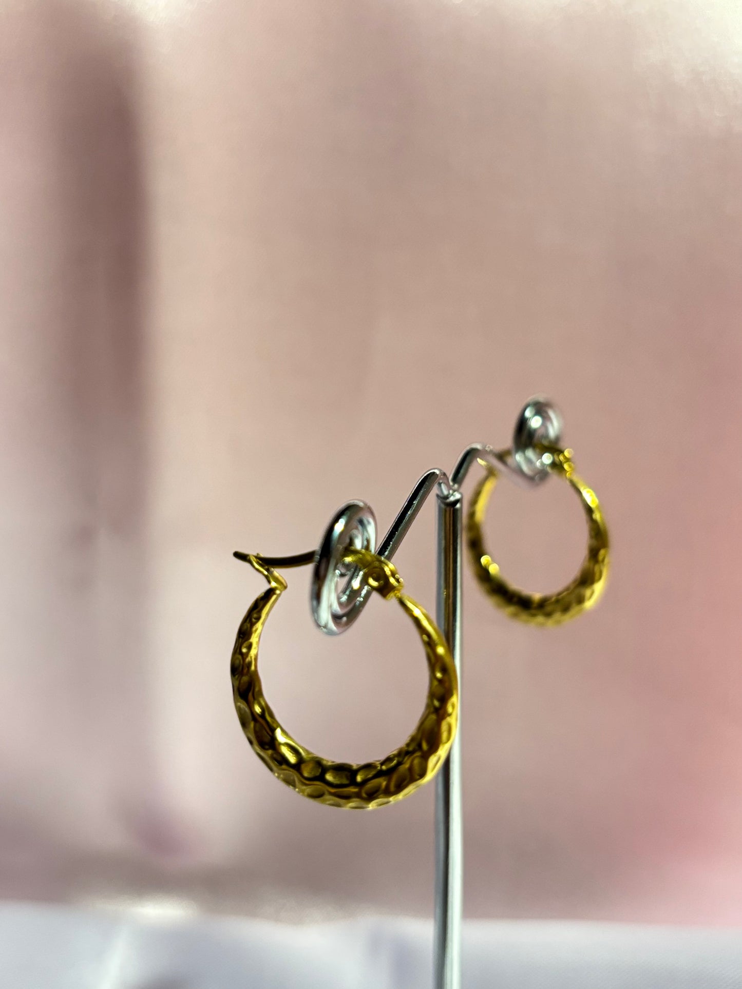The Maya Duo Texture Huggie Hoop Set