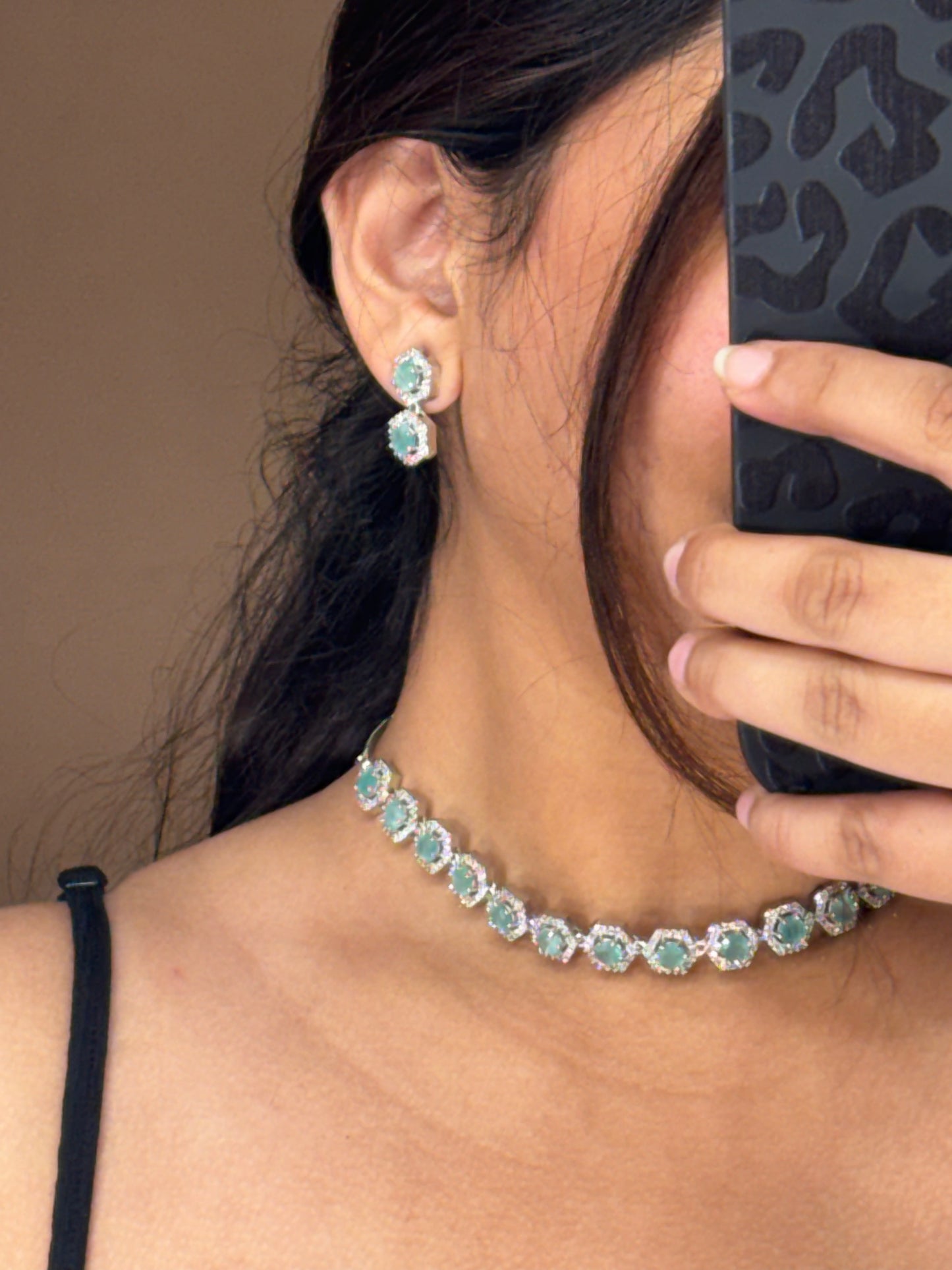 The Maya Zuri Hexagonal Halo Choker & Earring Set Mint Green
