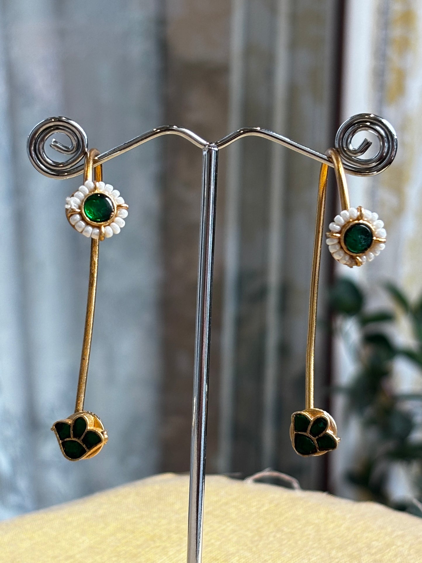 Maya Green Pearl Ear Cuff