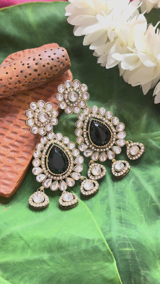 Maya Emerald Teardrop Kundan Chandbali Earrings